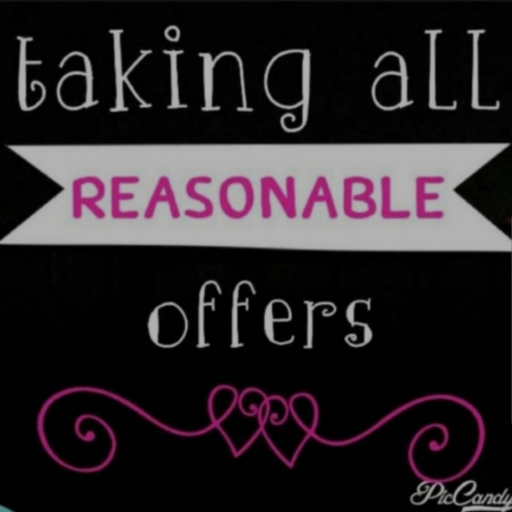 Accepting All *Reasonable* Offers ! All Leggings 10 This Week !